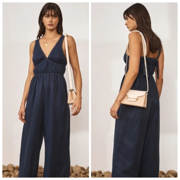 New Anthropolgie x Sancia Oda V-Neck Halter Navy Blue Romper Jumpsuit NWT Medium - Picture 4 of 17
